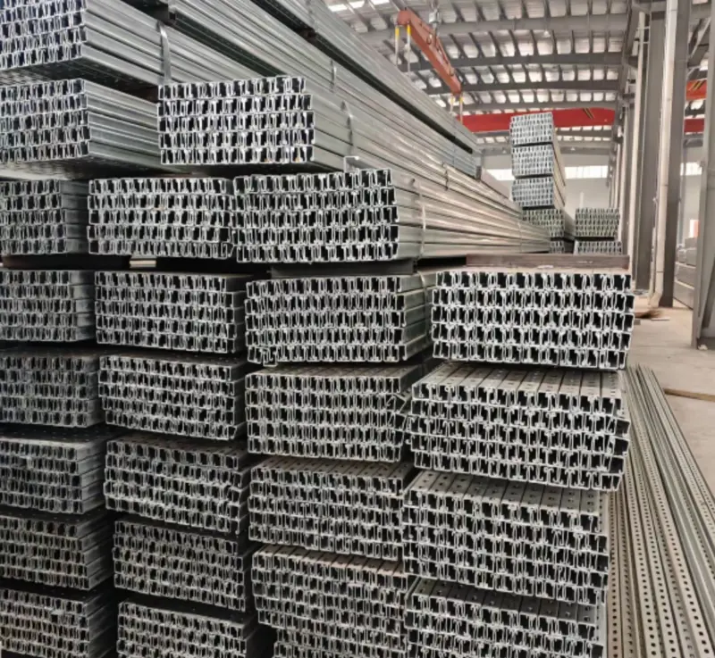 Maailmanlaajuinen PV-buumi: Shunchen Hongyen korroosionkestävä PV-teräs kattaa yli 30 maata