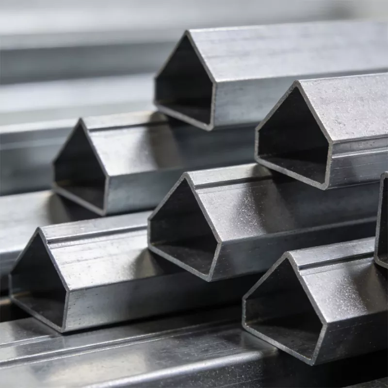 Sharp Corner Square -putki